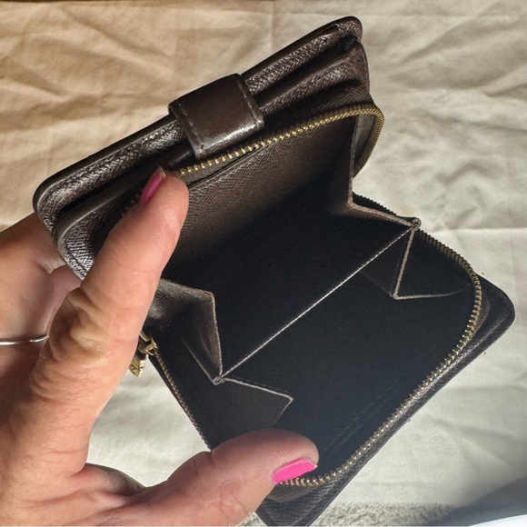 VTG Louis Vuitton Damier Ebene Compact Zippy Bifold Wallet Unisex - Picture 11 of 14